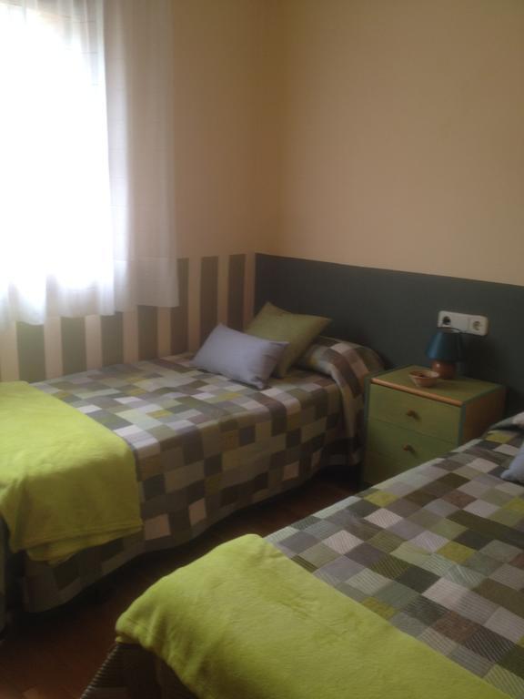 Apartaments El Ribal Valencia D'Aneu 客房 照片